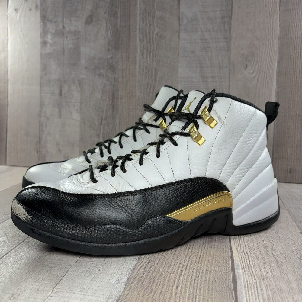 Air Jordan 12 Retro Royalty Taxi Men's Size 9.5 Sneakers Basketball White Black
